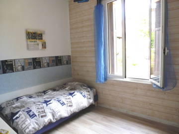 Room For Rent Hyères 13233