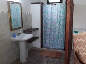 Rooms For Rent In Aradeo