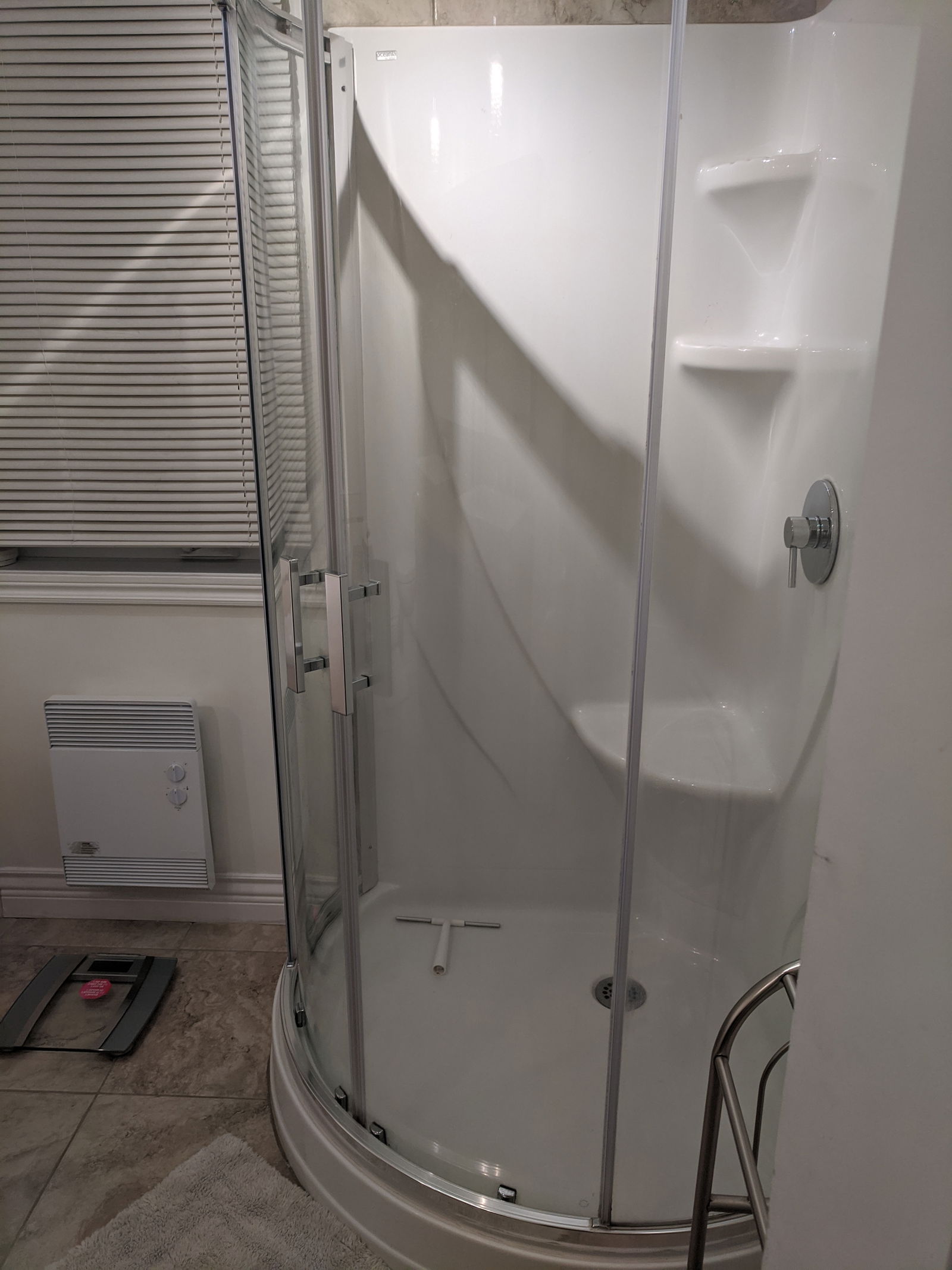 Homestay Laval 241805