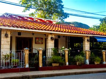 Roomlala | Rooms For Rent In Viñales, Villa Pitin And Juana