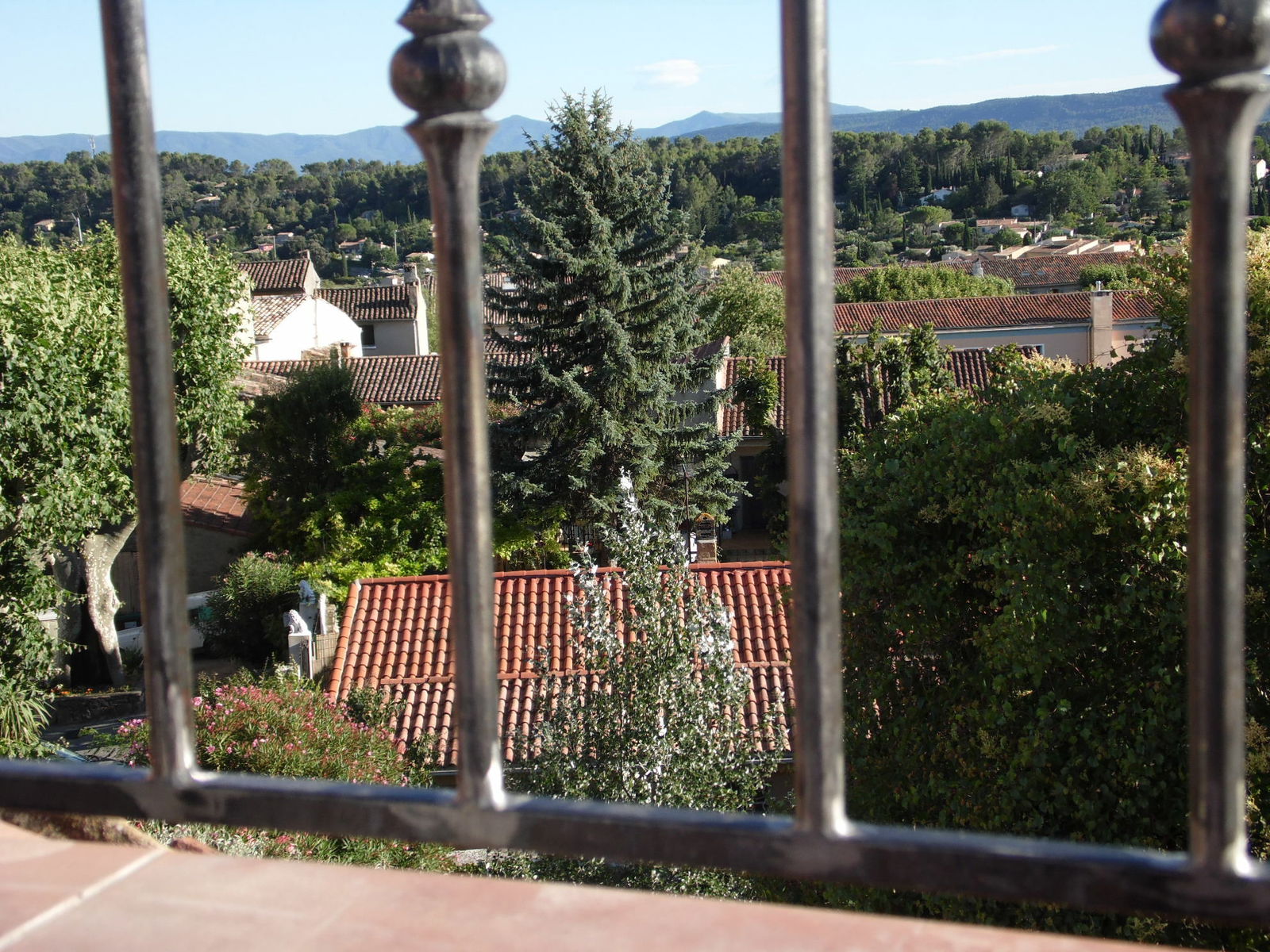 Bed And Breakfast Lorgues 79523