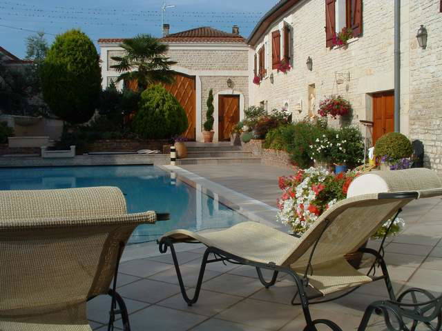 Chambres D'hôtes Mansle 14447-2