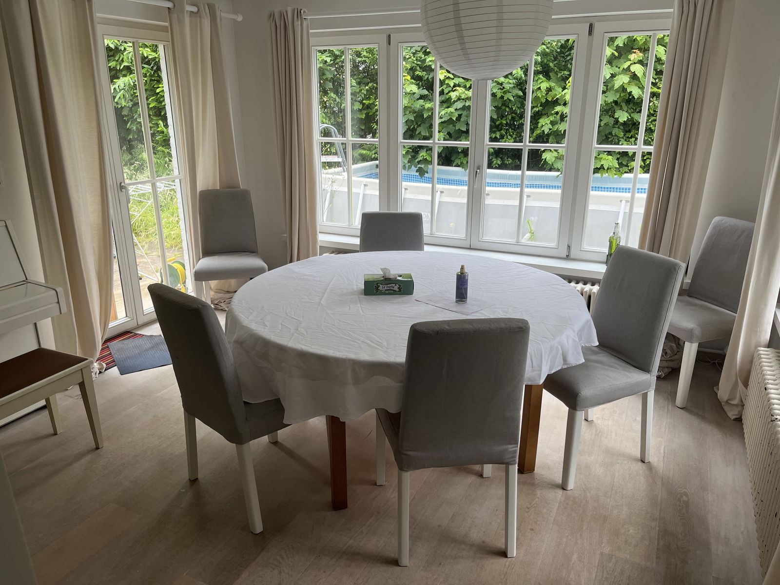 Homestay Waterloo 124012