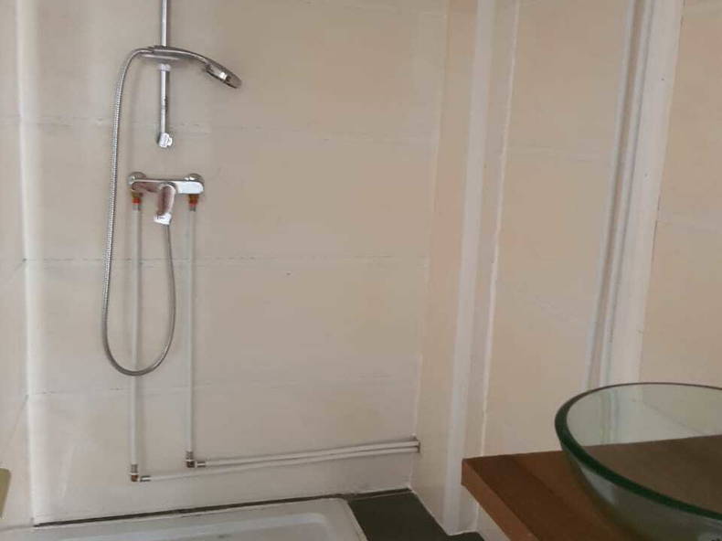 Colocación Pointe-à-Pitre 204991-5