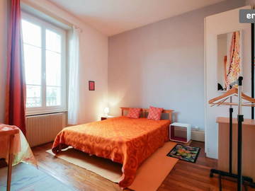 Roomlala | Rooms in a Spacious, Zen and Comfortable Apartment, Lyon