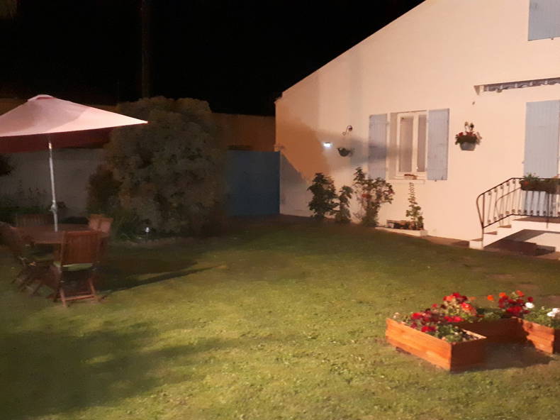 Entire Home Luçon 82155-2