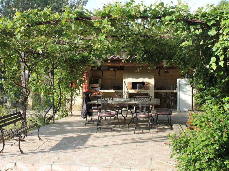 Habitaciones De Huéspedes Saze 166345-4