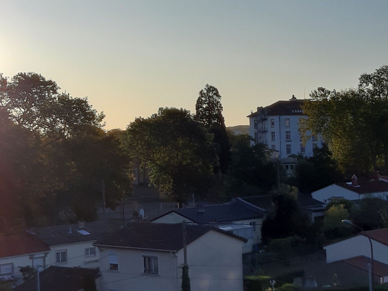 Colocation Metz 69690