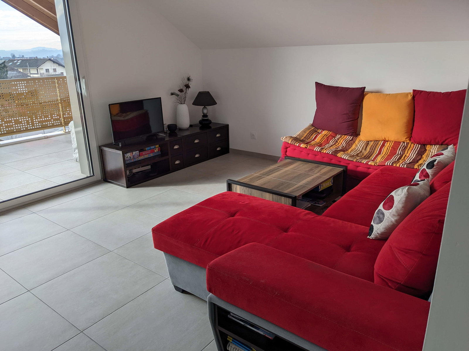 Homestay Poisy 519310