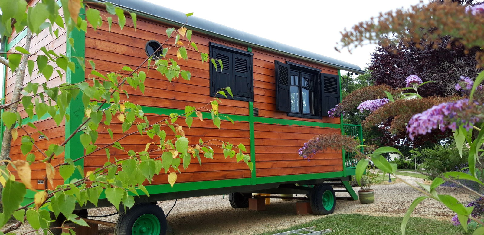 Unabhängiges Studio Pauilhac 123542