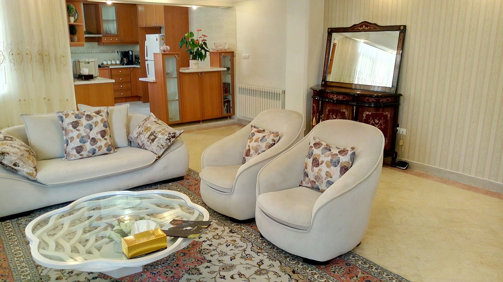 Estudio Independiente Tehran 209922