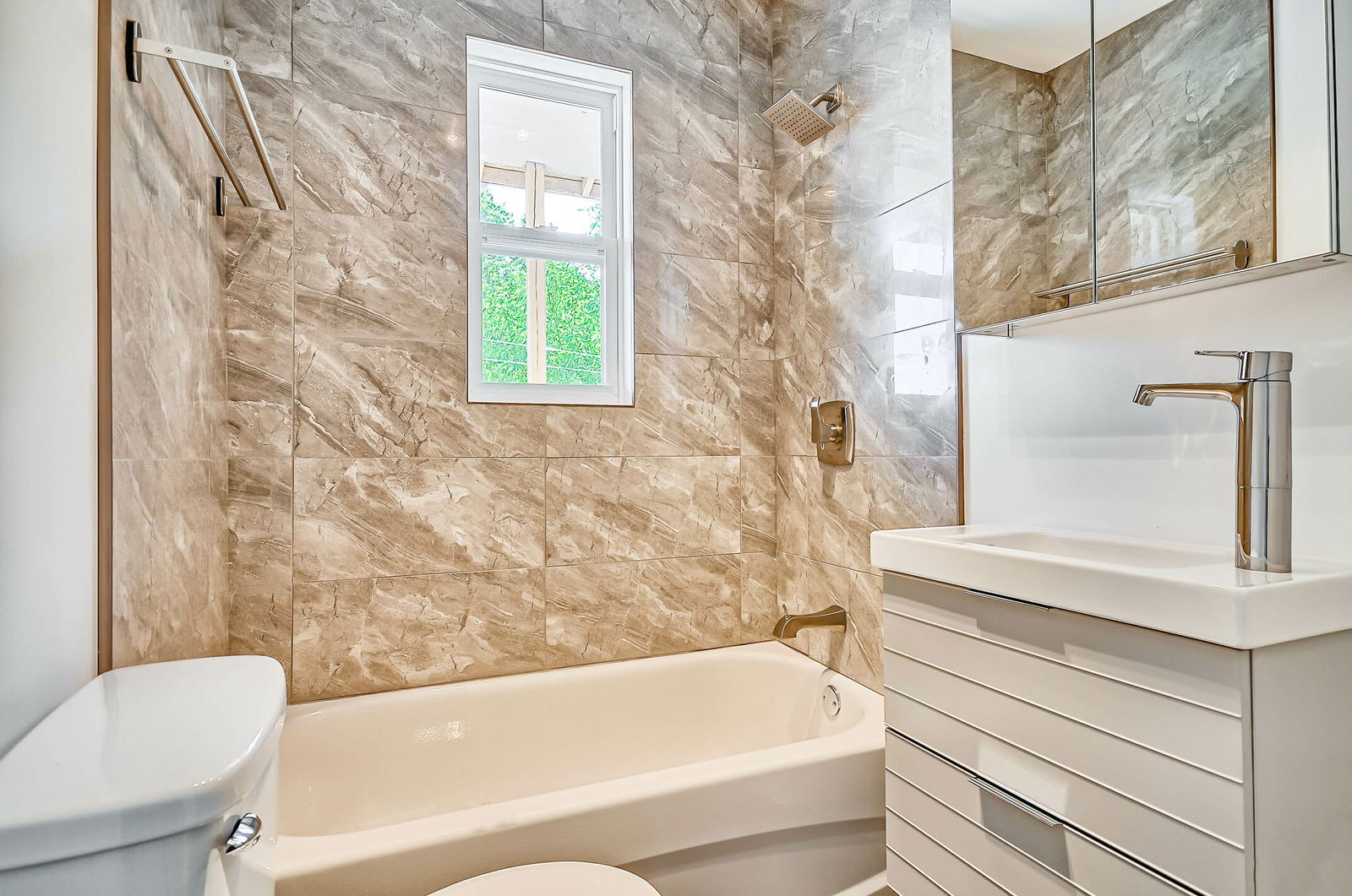 Colocatie Saint-Jean-sur-Richelieu 246569