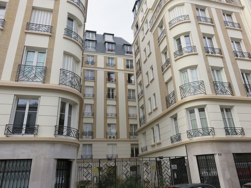 Gästrum Paris 92035