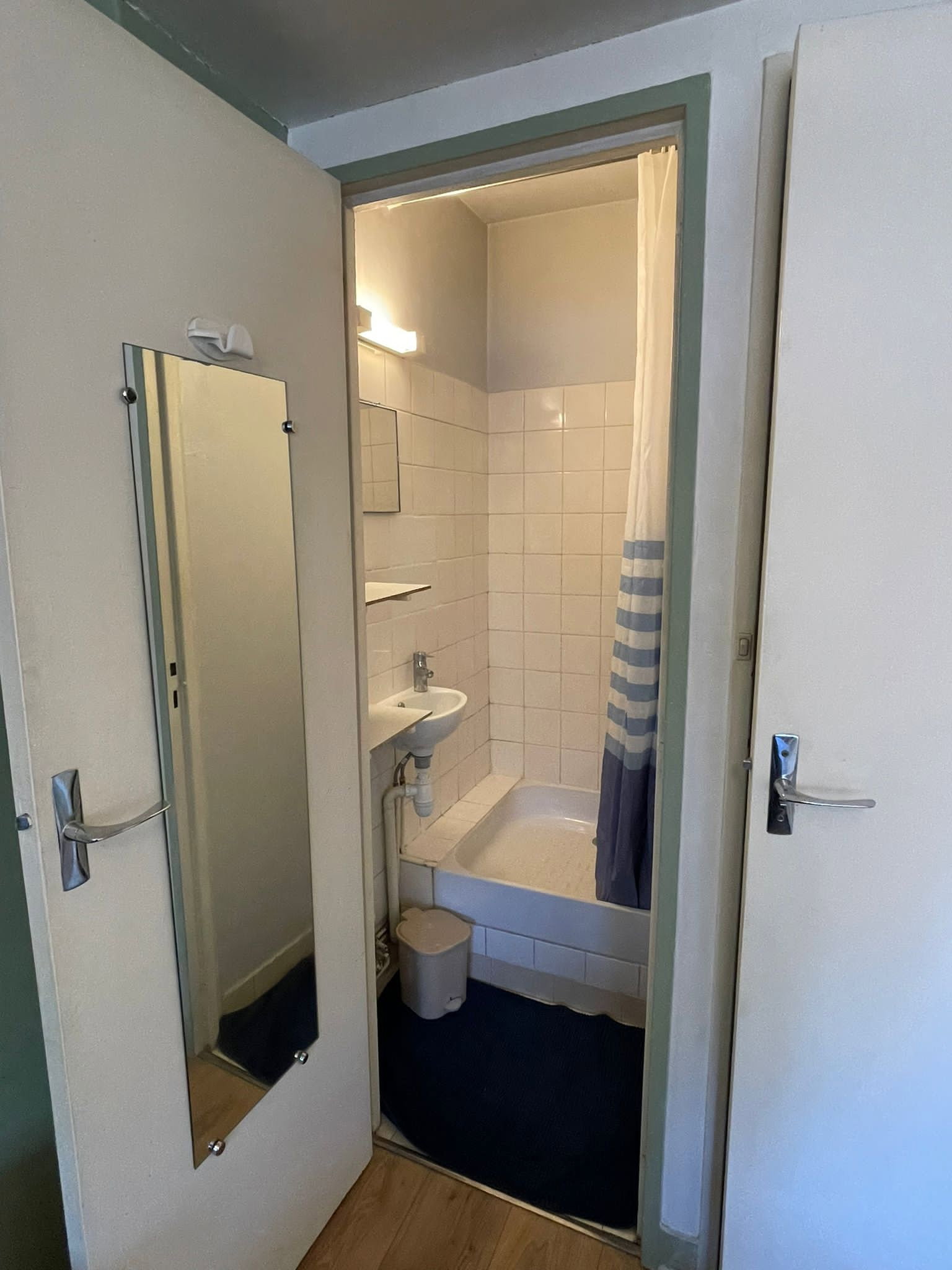 Hemvistelse Issy-les-Moulineaux 433782