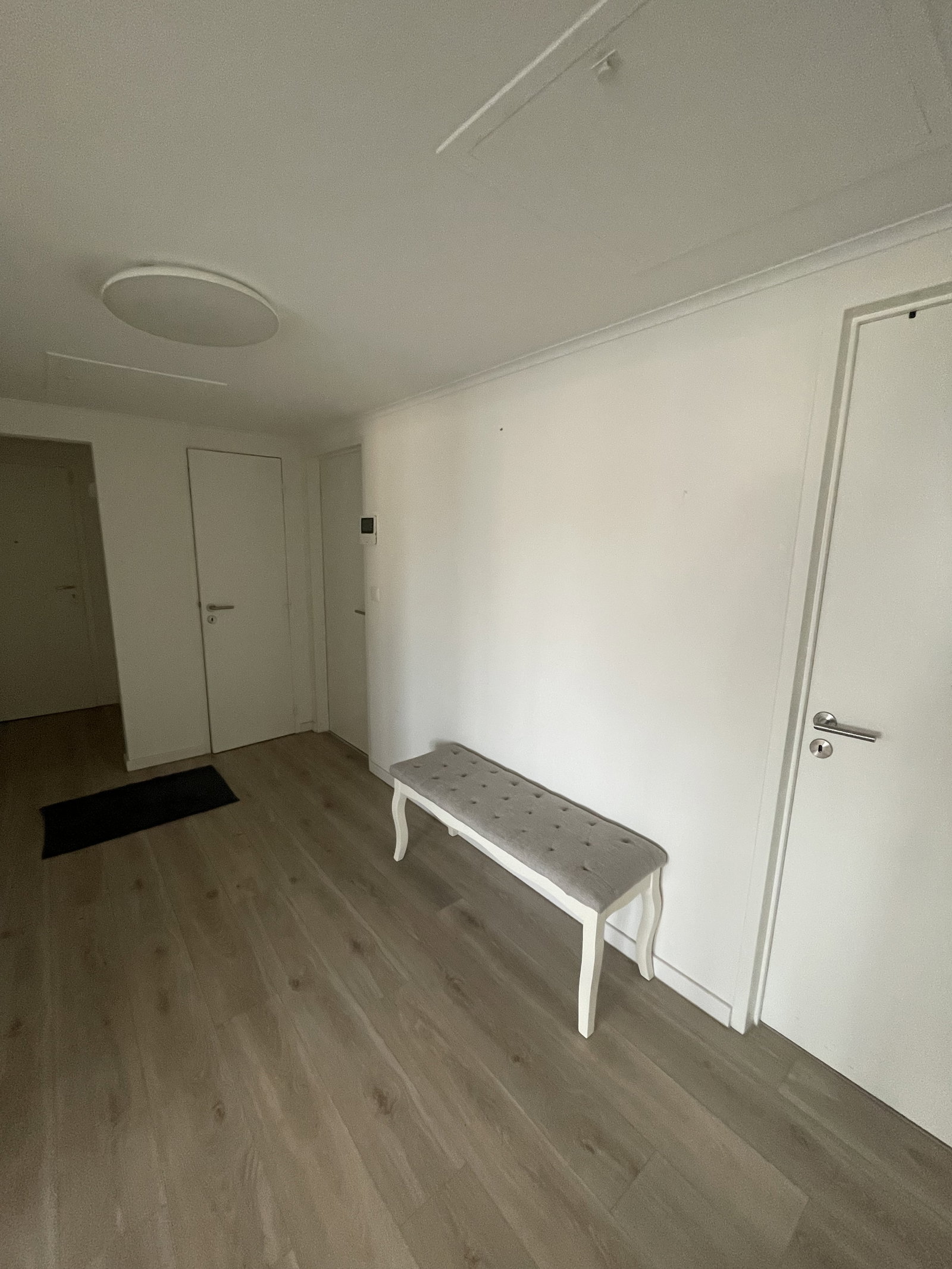 Delat Boende Charleroi 677222