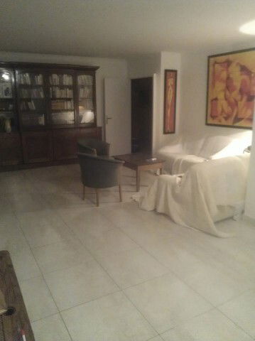 Hemvistelse Courbevoie 6466