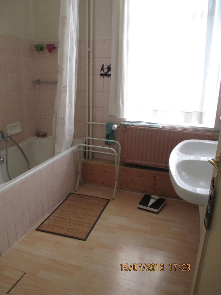 Hemvistelse Namur 13501