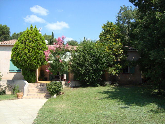 Hemvistelse Éguilles 49168