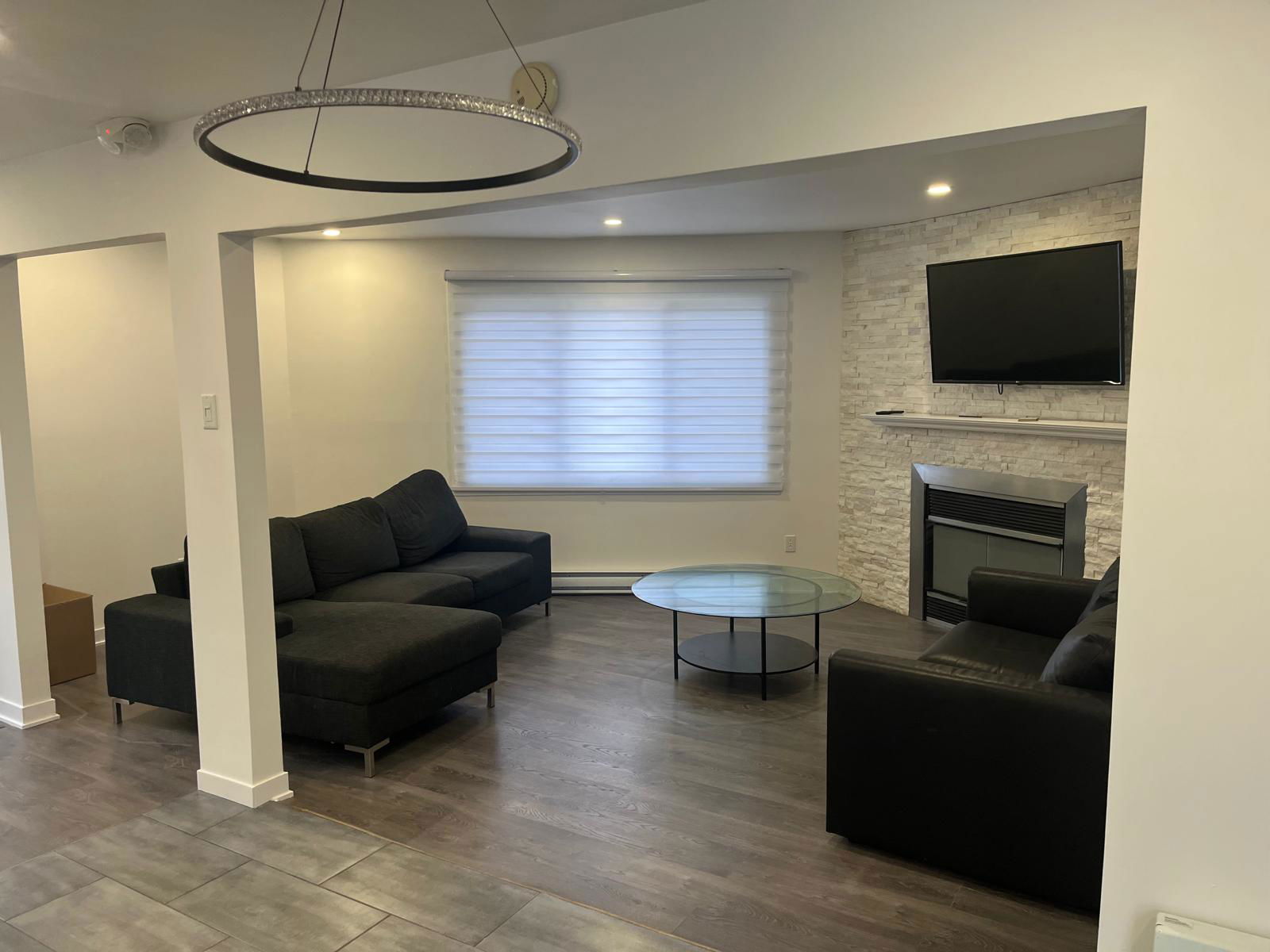 Colocation Laval 467008