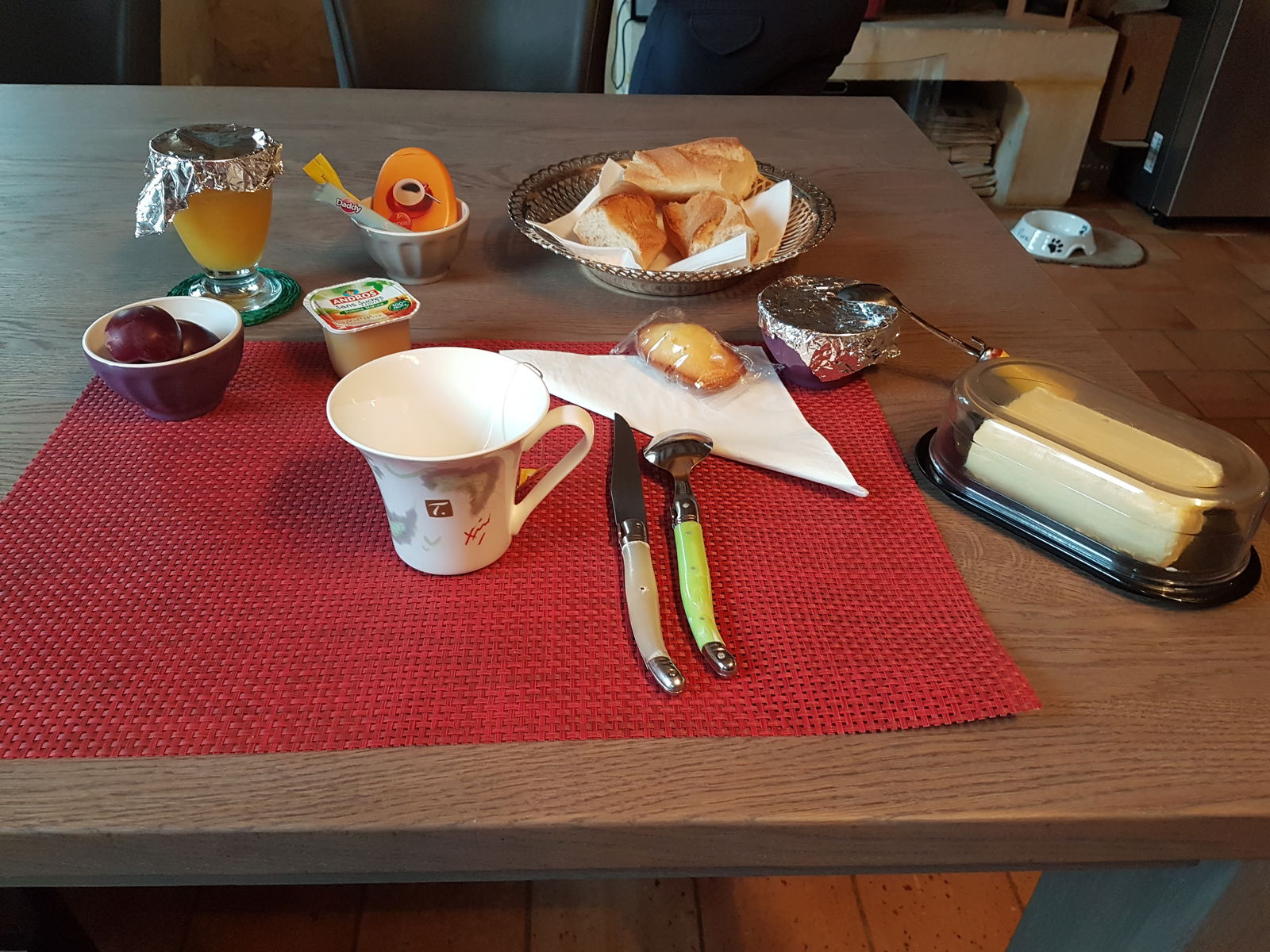 Oberoende Studio Bellou-le-Trichard 95813