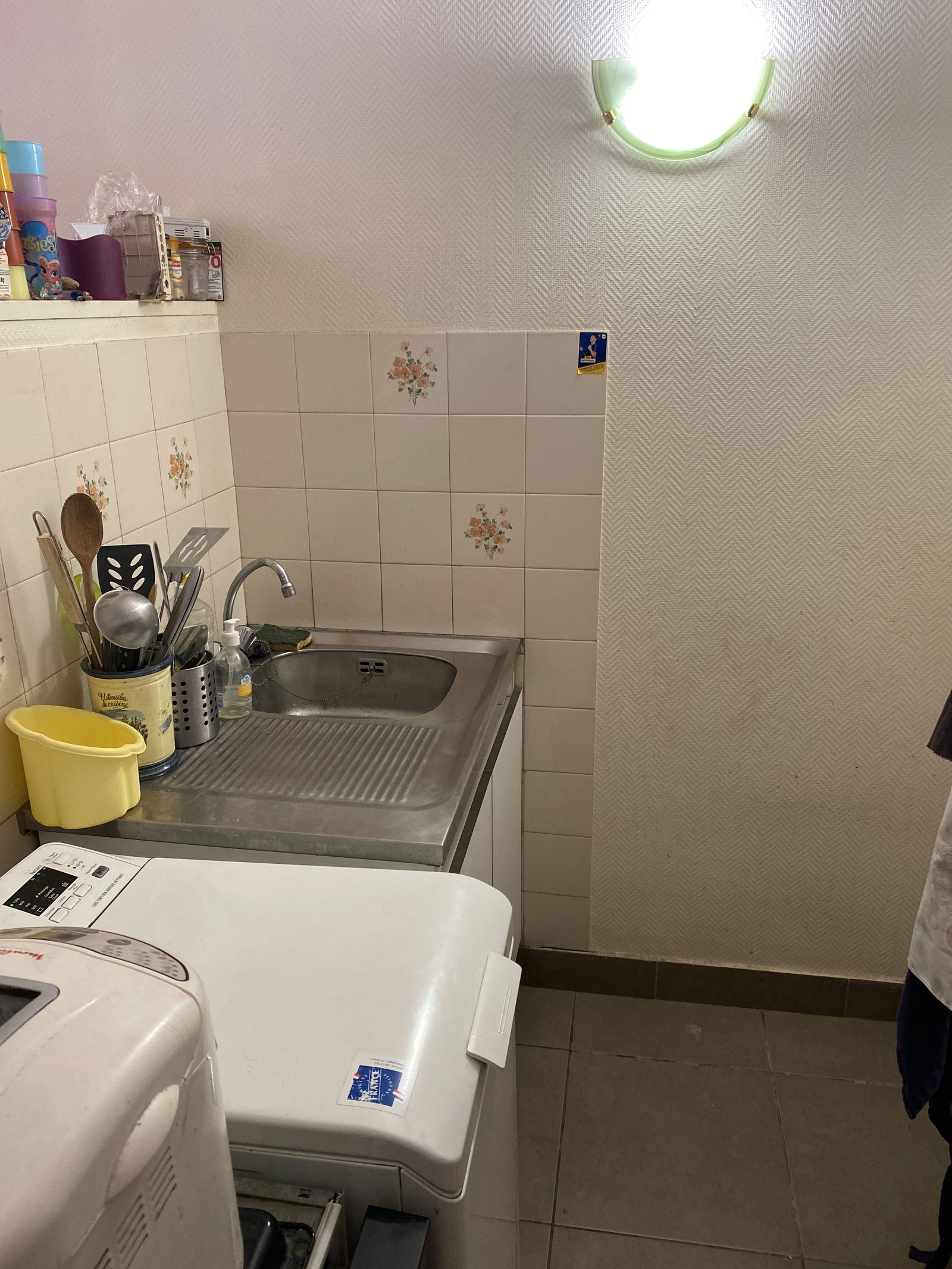 Hela Huset Montceau-les-Mines 471817