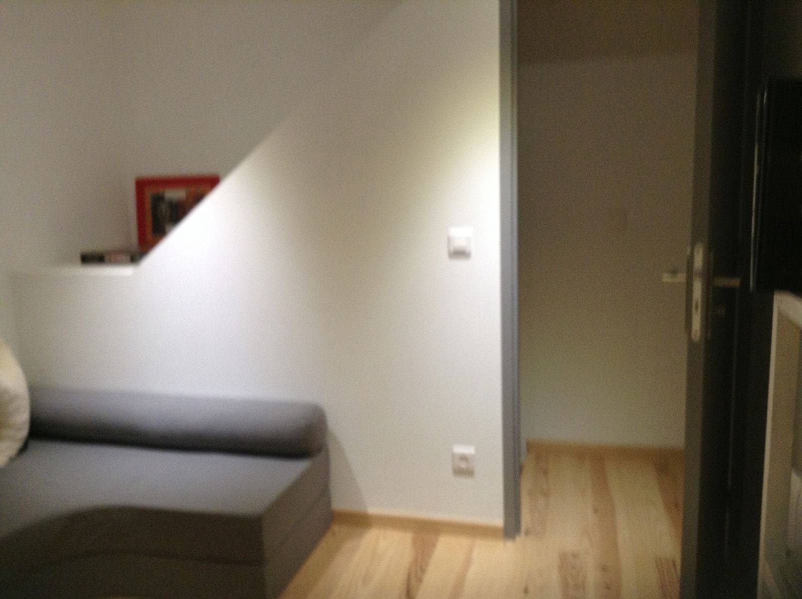Oberoende Studio Villegouge 2701