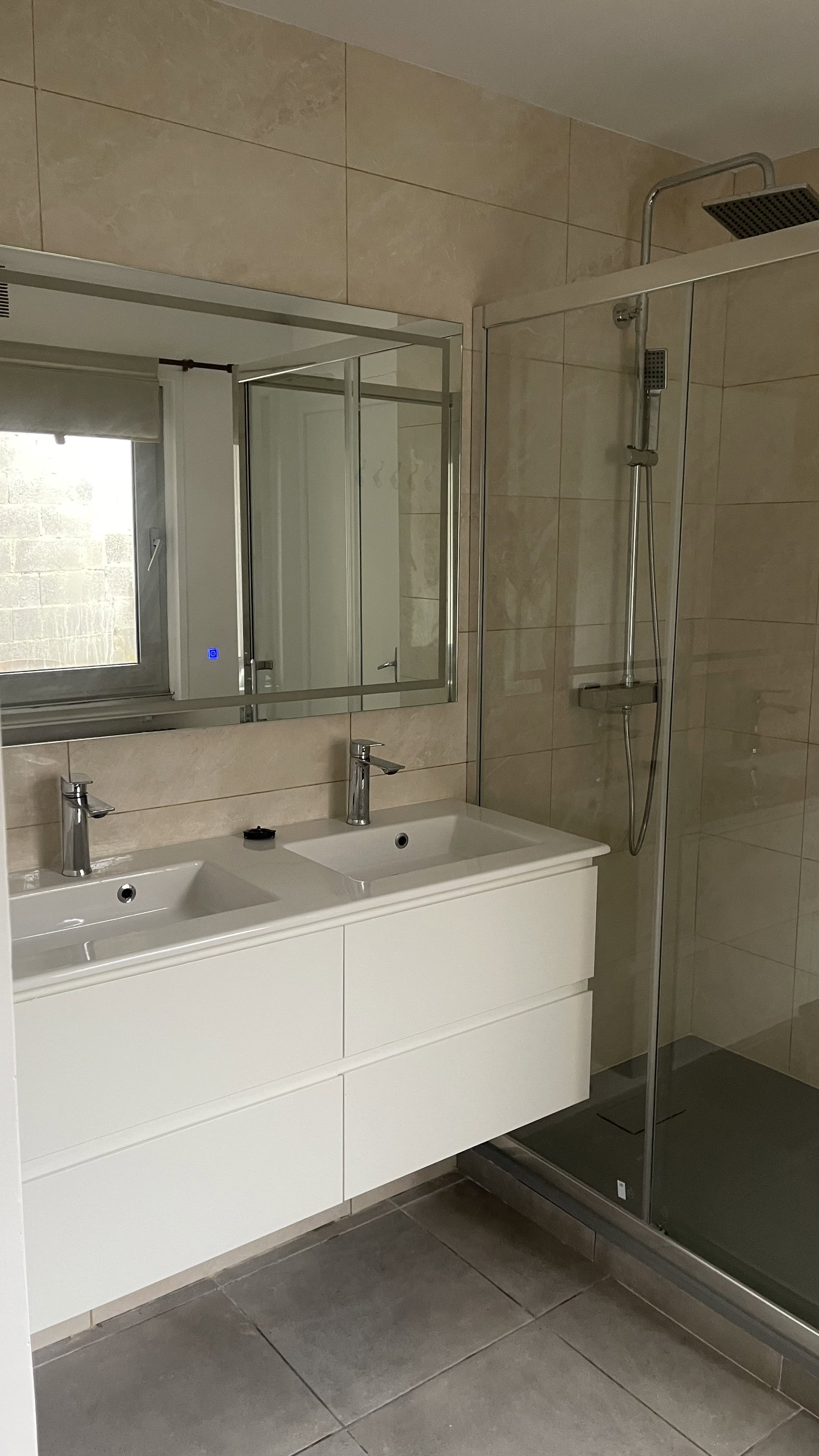 Colocation Loos 641404