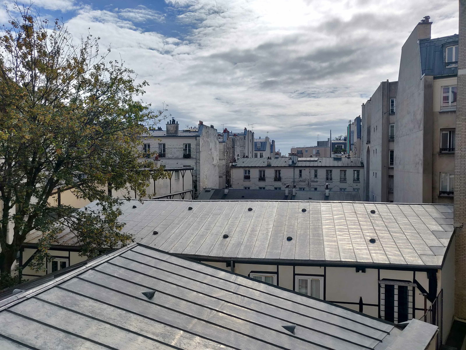 Hemvistelse Paris 240520