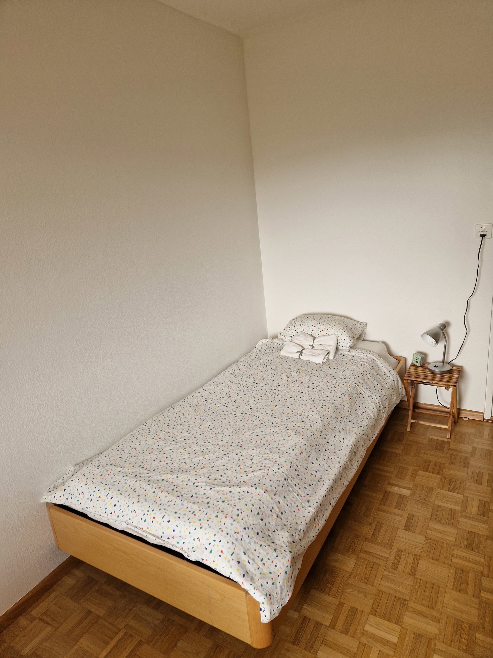 Gästrum Dornach 666530