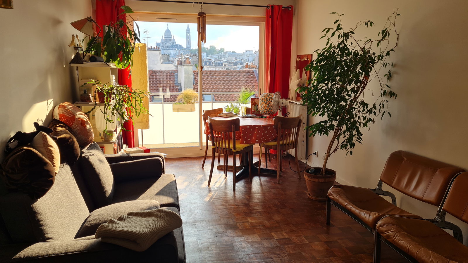 Homestay Paris 670609