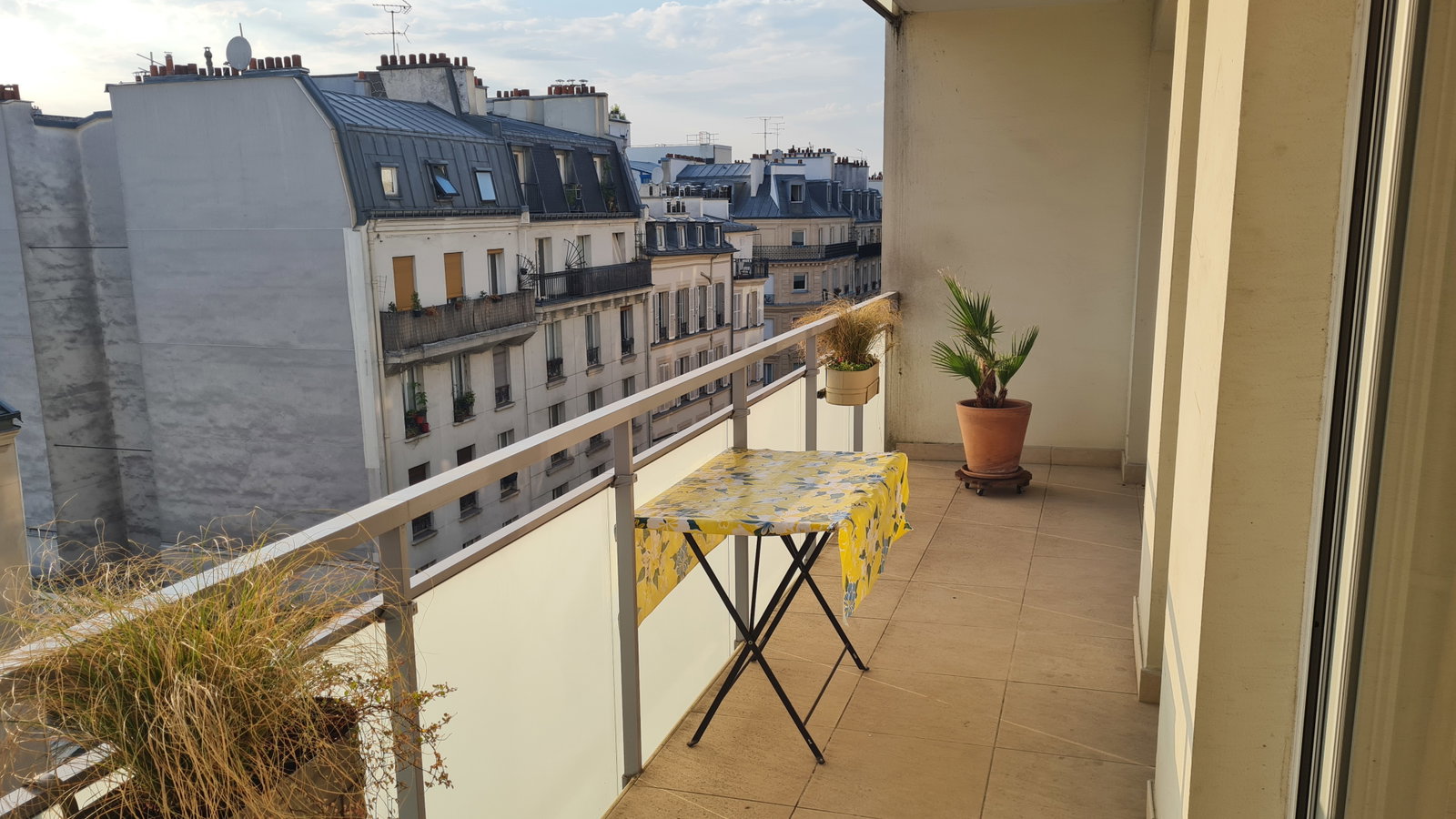 Homestay Paris 670609