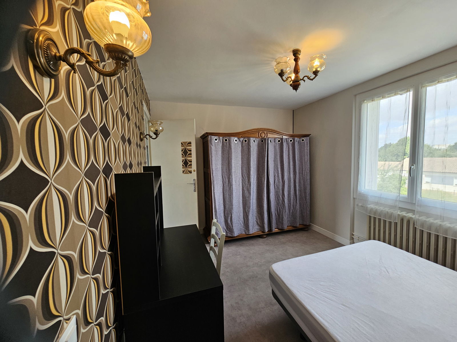 Hemvistelse Poitiers 366778