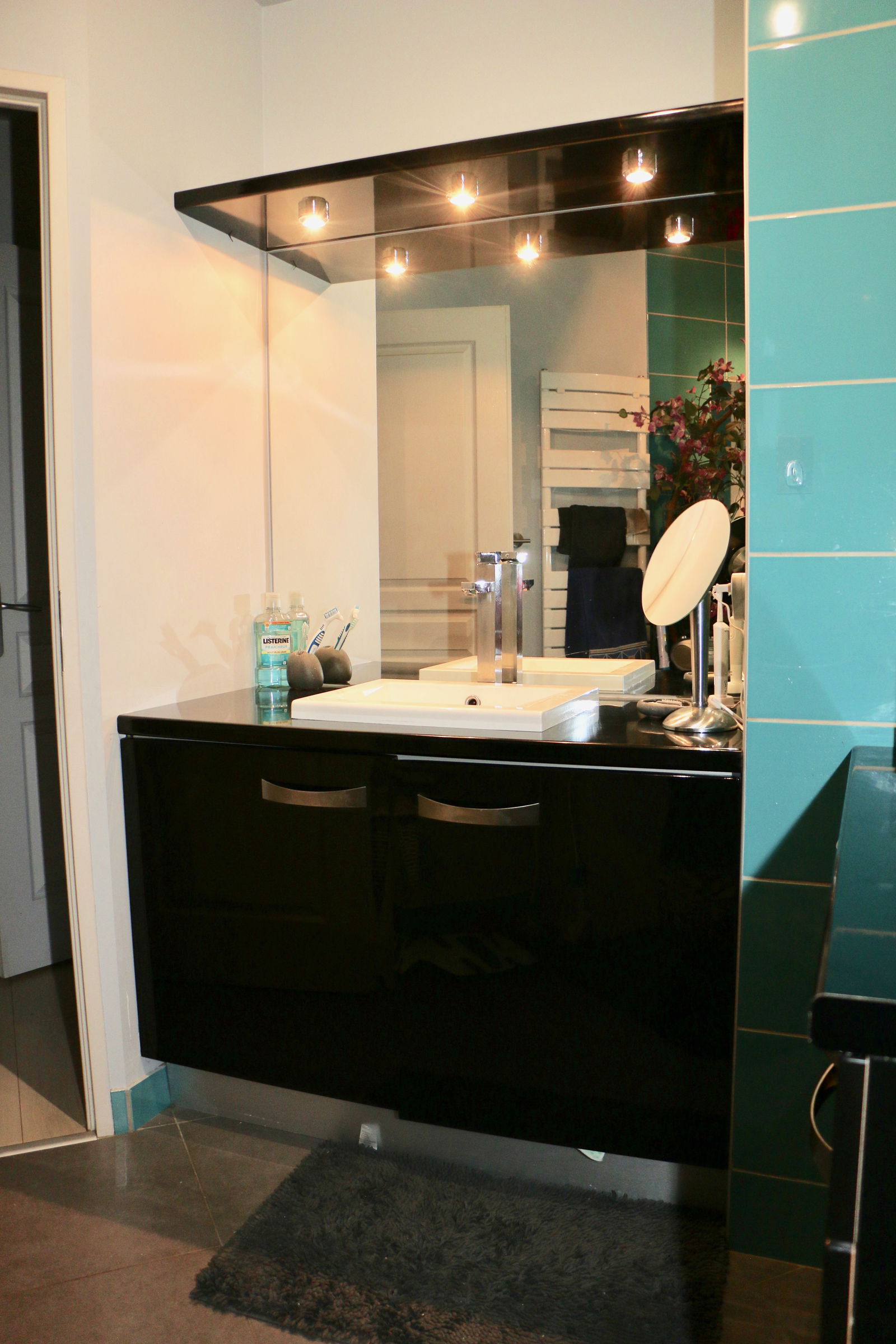 Hemvistelse Thivars 478180
