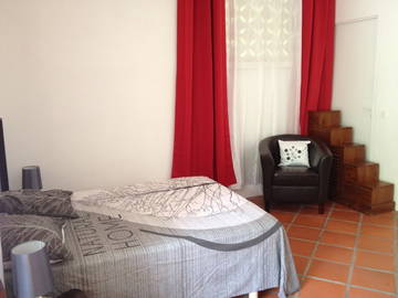 Room For Rent Le Morne-Vert 36546