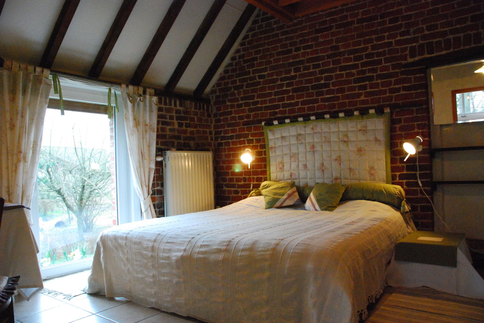 Independent Studio Tournai 294584