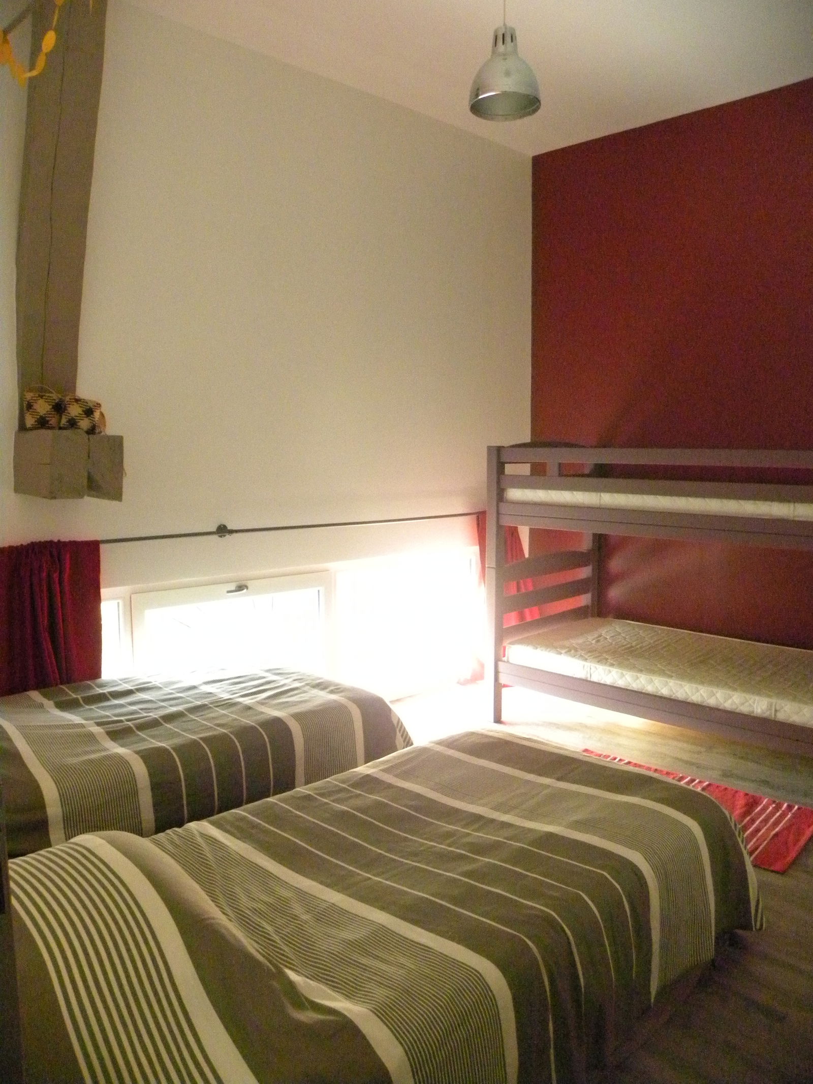 Entire Home Corbelin 102682