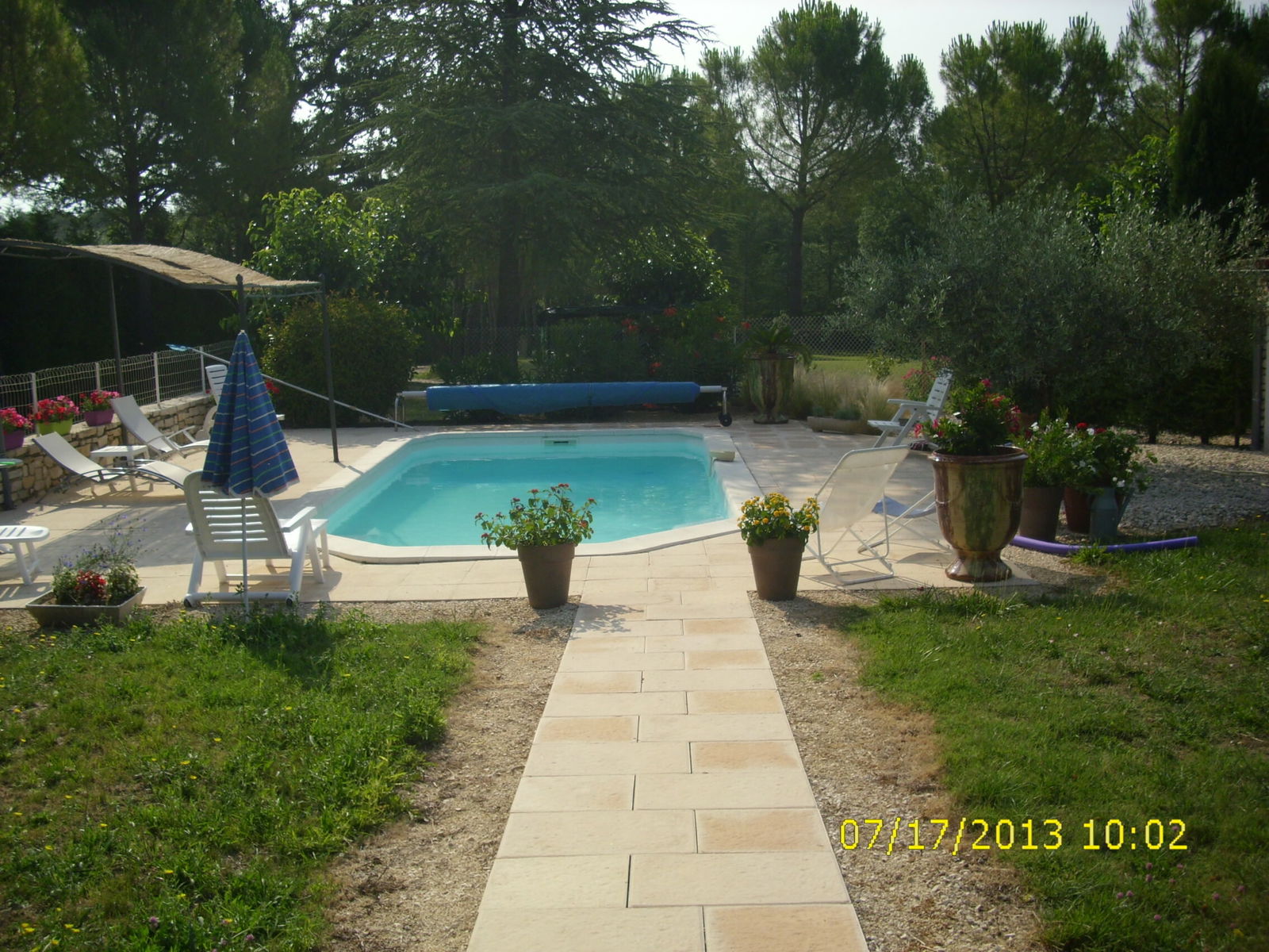 Entire Home Rousson 90617