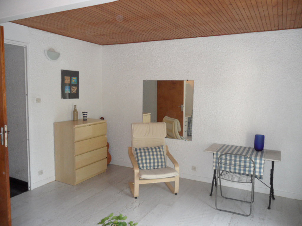 Homestay Pessac 668032