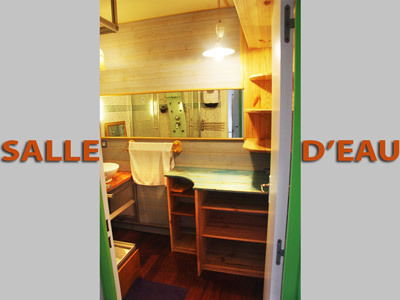Colocatie Paris 85874