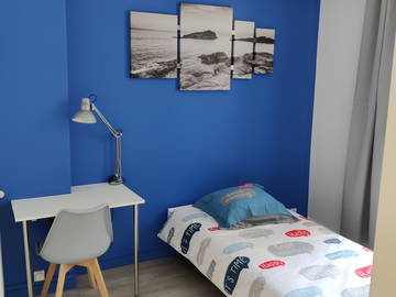 Roomlala | Rustige gedeelde verblyf in die Carnot / Bergson area