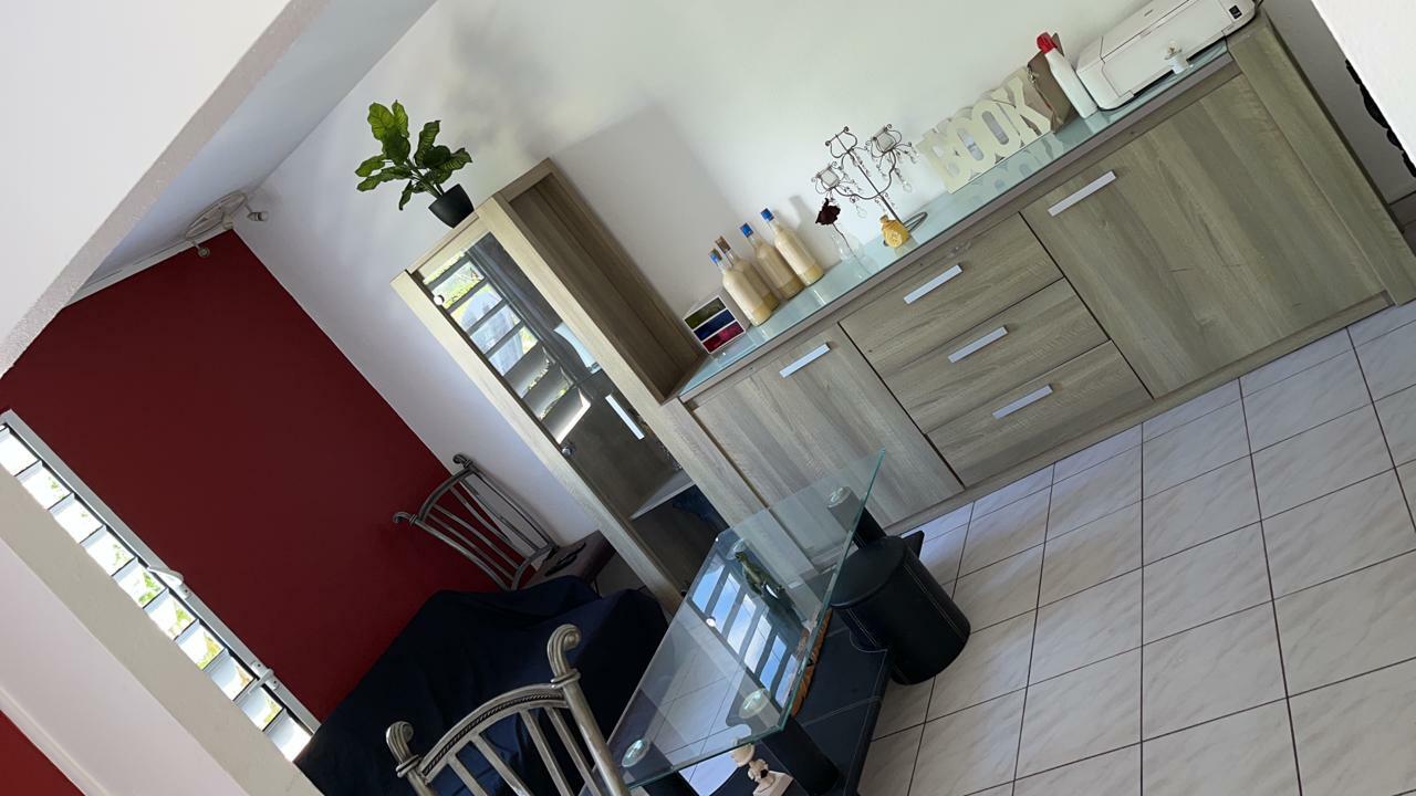 Gedeelde Woning Les Abymes 668486