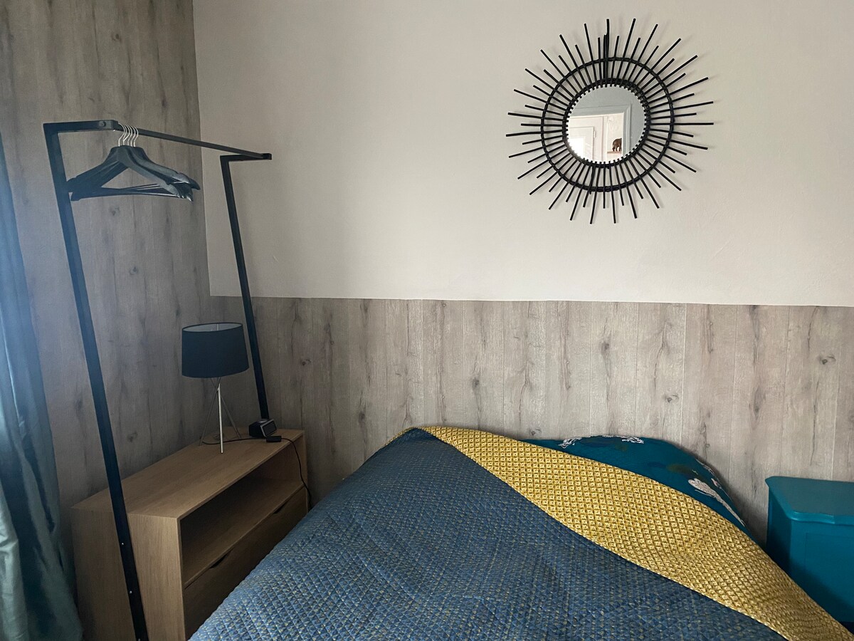 Kamer Bij De Gastheer Cusset 677055