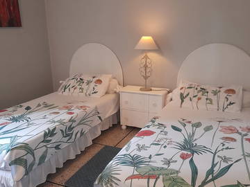 Roomlala | Rustige kamer te huur in beveiligde residentie