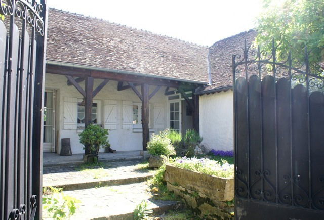 Gästrum Le Châtelet-en-Brie 49325