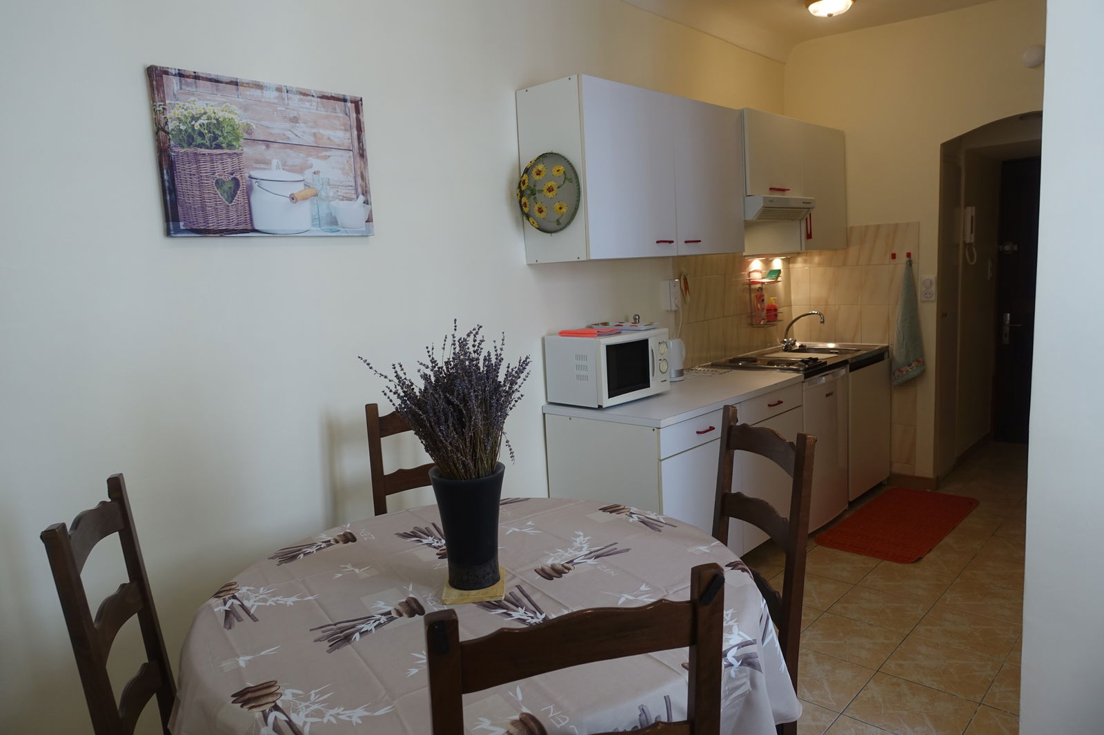 Onofhängeg Studio Nice 220828