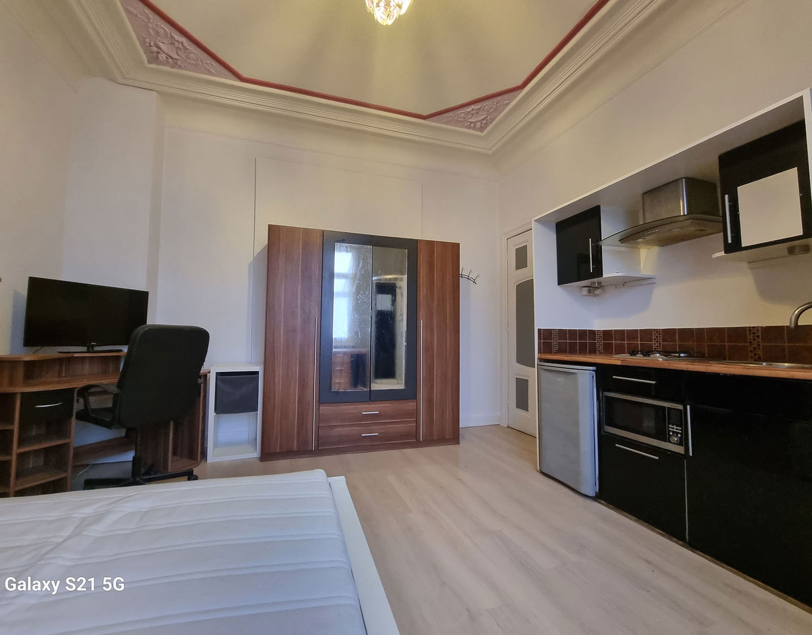 Onofhängeg Studio Arlon 305923