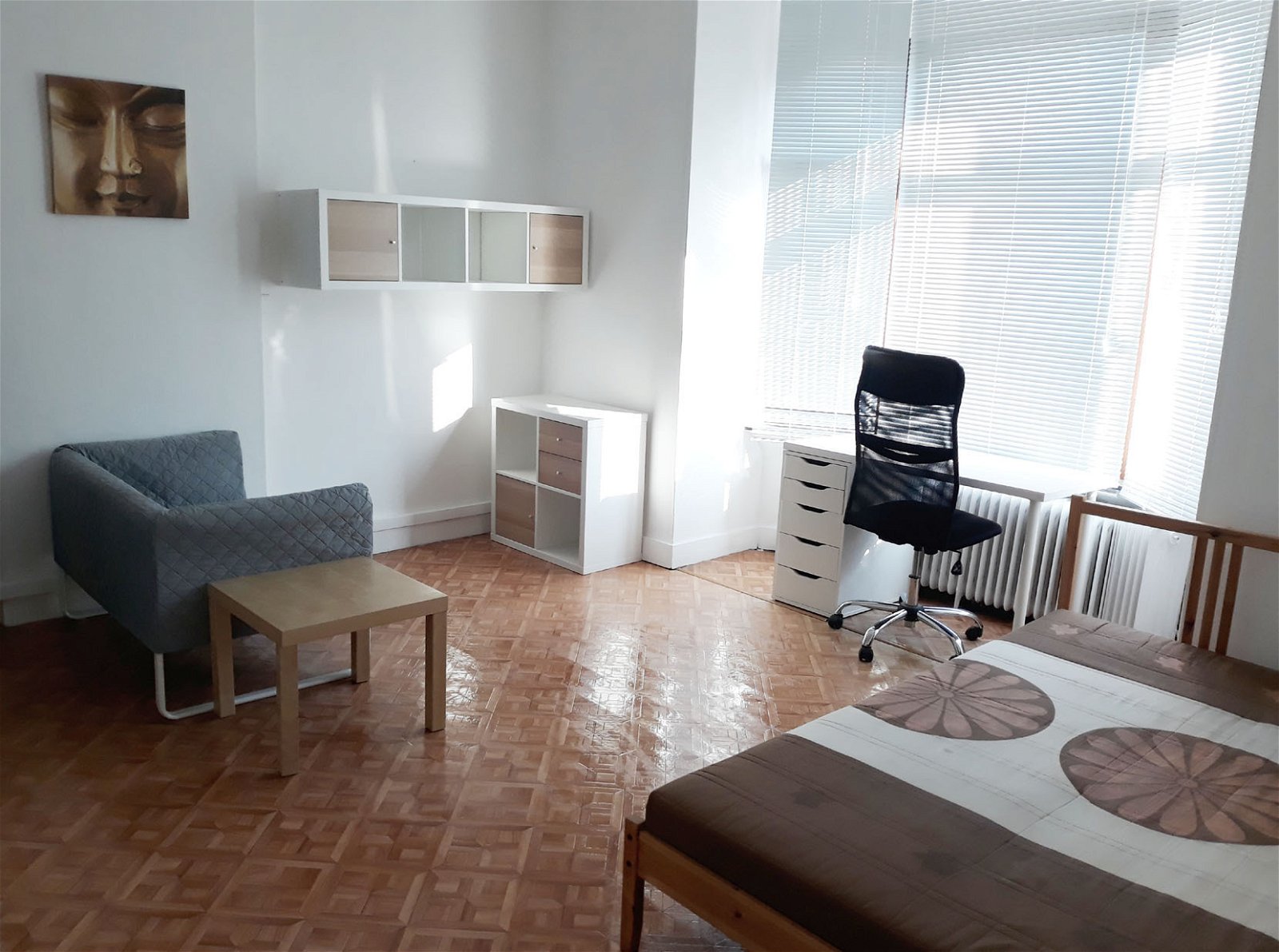 Itsenäinen Studio Arlon 235858
