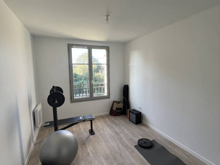 Kolokacja Magny-les-Hameaux 622127