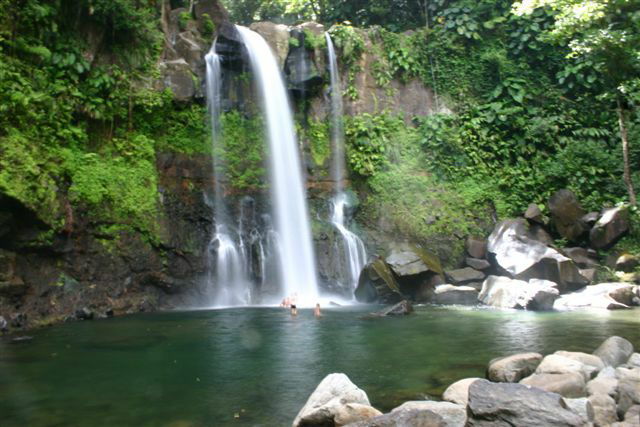 Gastfamilie Bouillante 184537