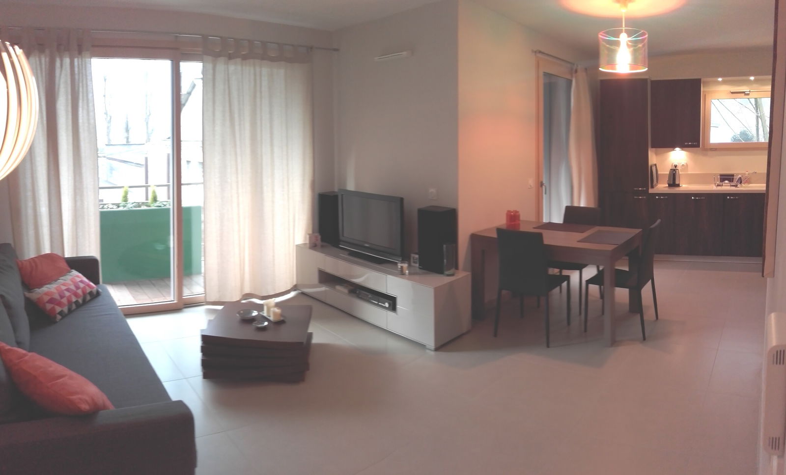 Onafhanklike Ateljee Aix-les-Bains 184500